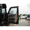 FREIGHTLINER CASCADIA 125 DOOR ASSEMBLY, FRONT thumbnail 1