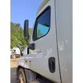 FREIGHTLINER CASCADIA 125 DOOR ASSEMBLY, FRONT thumbnail 1