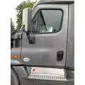 FREIGHTLINER CASCADIA 125 DOOR ASSEMBLY, FRONT thumbnail 1