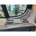 FREIGHTLINER CASCADIA 125 DOOR ASSEMBLY, FRONT thumbnail 4