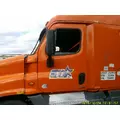 FREIGHTLINER CASCADIA 125 DOOR ASSEMBLY, FRONT thumbnail 1