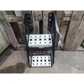 FREIGHTLINER CASCADIA 125 FRAME STEP thumbnail 2