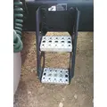 FREIGHTLINER CASCADIA 125 FRAME STEP thumbnail 1