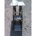 FREIGHTLINER CASCADIA 125 FRAME STEP thumbnail 1