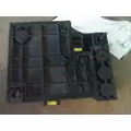 FREIGHTLINER CASCADIA 125 FUSE BOX thumbnail 3