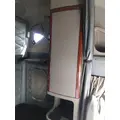 FREIGHTLINER CASCADIA 125 SLEEPER CLOSET thumbnail 1