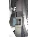 FREIGHTLINER CASCADIA 125 SLEEPER CLOSET thumbnail 1