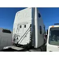 FREIGHTLINER CASCADIA 125 Vehicle For Sale thumbnail 2