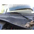 FREIGHTLINER CASCADIA 125 WINDSHIELD WIPER ARM thumbnail 1