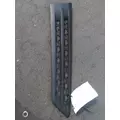 FREIGHTLINER CASCADIA 126 AIR INTAKE LOUVERCOVER thumbnail 1