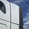 FREIGHTLINER CASCADIA 126 CAB EXTENSION thumbnail 1