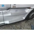 FREIGHTLINER CASCADIA 126 CAB SKIRTSIDE FAIRING thumbnail 1