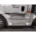FREIGHTLINER CASCADIA 126 CAB SKIRTSIDE FAIRING thumbnail 1