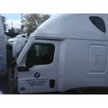 FREIGHTLINER CASCADIA 126 CAB thumbnail 11