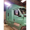 FREIGHTLINER CASCADIA 126 CAB thumbnail 1