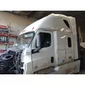 FREIGHTLINER CASCADIA 126 CAB thumbnail 1