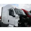 FREIGHTLINER CASCADIA 126 CAB thumbnail 2