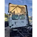 FREIGHTLINER CASCADIA 126 CAB thumbnail 2