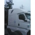 FREIGHTLINER CASCADIA 126 CAB thumbnail 4