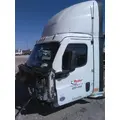 FREIGHTLINER CASCADIA 126 CAB thumbnail 2