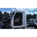 FREIGHTLINER CASCADIA 126 CAB thumbnail 2