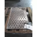 FREIGHTLINER CASCADIA 126 DECK (CATWALK) STEP thumbnail 2