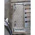 FREIGHTLINER CASCADIA 126 DECK (CATWALK) STEP thumbnail 2