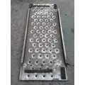 FREIGHTLINER CASCADIA 126 DECK (CATWALK) STEP thumbnail 5