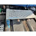 FREIGHTLINER CASCADIA 126 DECK (CATWALK) STEP thumbnail 1