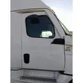 FREIGHTLINER CASCADIA 126 DOOR ASSEMBLY, FRONT thumbnail 1