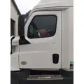 FREIGHTLINER CASCADIA 126 DOOR ASSEMBLY, FRONT thumbnail 1