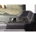 FREIGHTLINER CASCADIA 126 DOOR ASSEMBLY, FRONT thumbnail 4