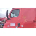 FREIGHTLINER CASCADIA 126 DOOR ASSEMBLY, FRONT thumbnail 1