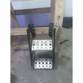 FREIGHTLINER CASCADIA 126 FRAME STEP thumbnail 1