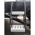 FREIGHTLINER CASCADIA 126 FRAME STEP thumbnail 1