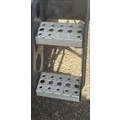 FREIGHTLINER CASCADIA 126 FRAME STEP thumbnail 1