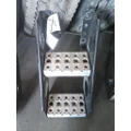FREIGHTLINER CASCADIA 126 FRAME STEP thumbnail 2