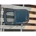 FREIGHTLINER CASCADIA 126 GLASS, SLEEPER thumbnail 1