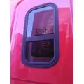 FREIGHTLINER CASCADIA 126 GLASS, SLEEPER thumbnail 1