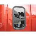 FREIGHTLINER CASCADIA 126 GLASS, SLEEPER thumbnail 1