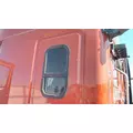 FREIGHTLINER CASCADIA 126 GLASS, SLEEPER thumbnail 1