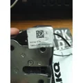 FREIGHTLINER CASCADIA 126 LATCHLOCKLEVER thumbnail 2