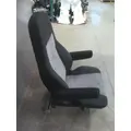 FREIGHTLINER CASCADIA 126 SEAT, FRONT thumbnail 4