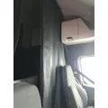 FREIGHTLINER CASCADIA 126 SLEEPER CURTAIN thumbnail 1