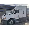 FREIGHTLINER CASCADIA 126 Vehicle For Sale thumbnail 3