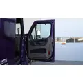 FREIGHTLINER CASCADIA 2008-2018 DOOR ASSEMBLY, FRONT thumbnail 2