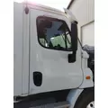 FREIGHTLINER CASCADIA 2008-2018 DOOR ASSEMBLY, FRONT thumbnail 1