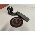 FREIGHTLINER CASCADIA Accelerator Pedal thumbnail 1