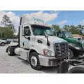 FREIGHTLINER CASCADIA CAB CLIP thumbnail 7