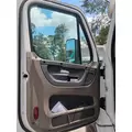 FREIGHTLINER CASCADIA CAB CLIP thumbnail 8